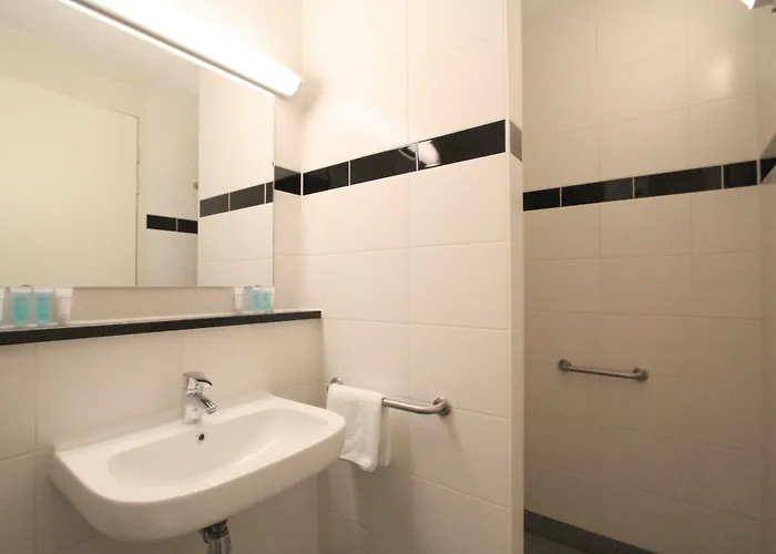 Отель Bastion Zuid Роттердам